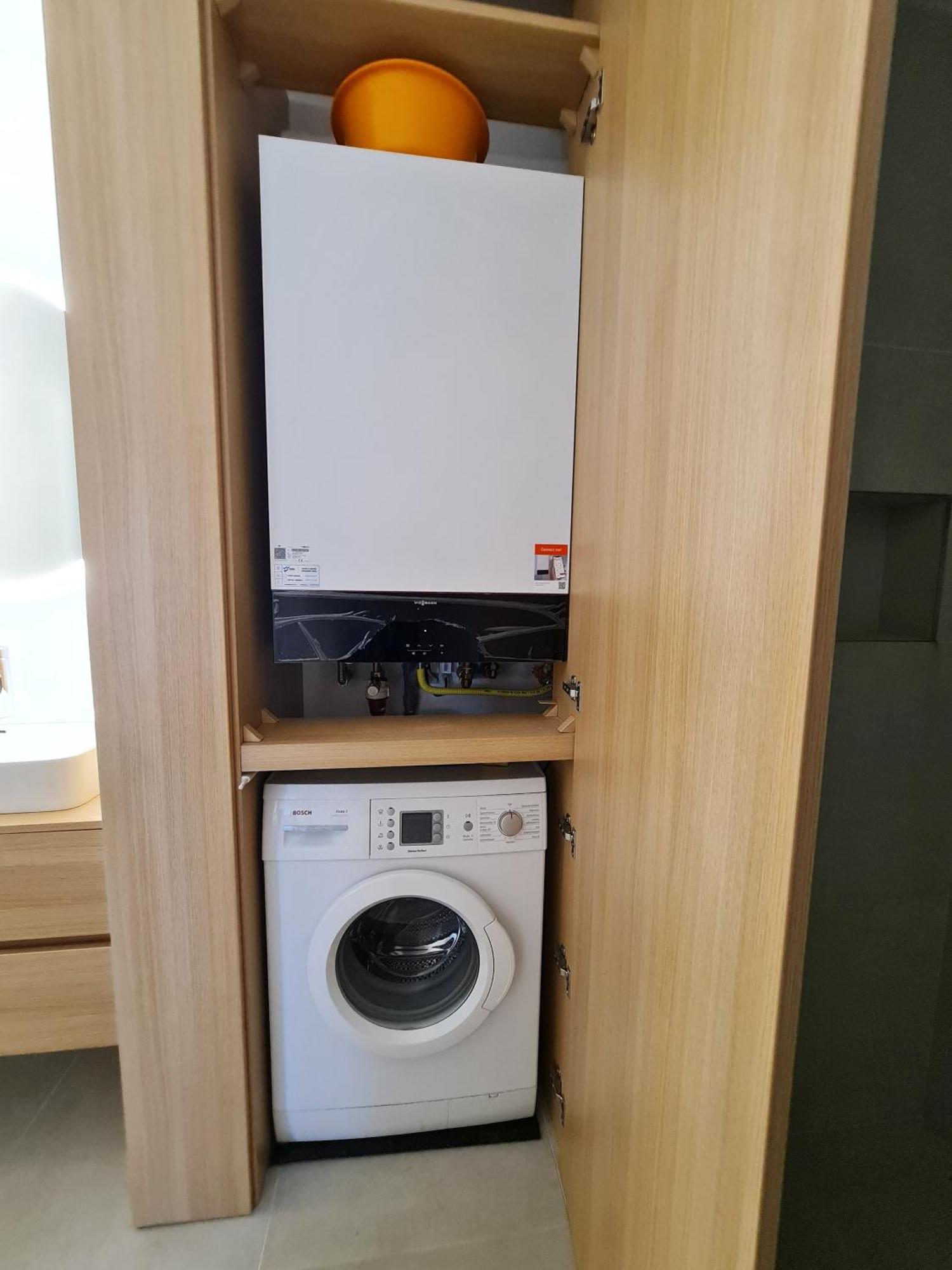 Beautiful New Apt In Old Town Near Train Station - Free Parking Bratislava Buitenkant foto